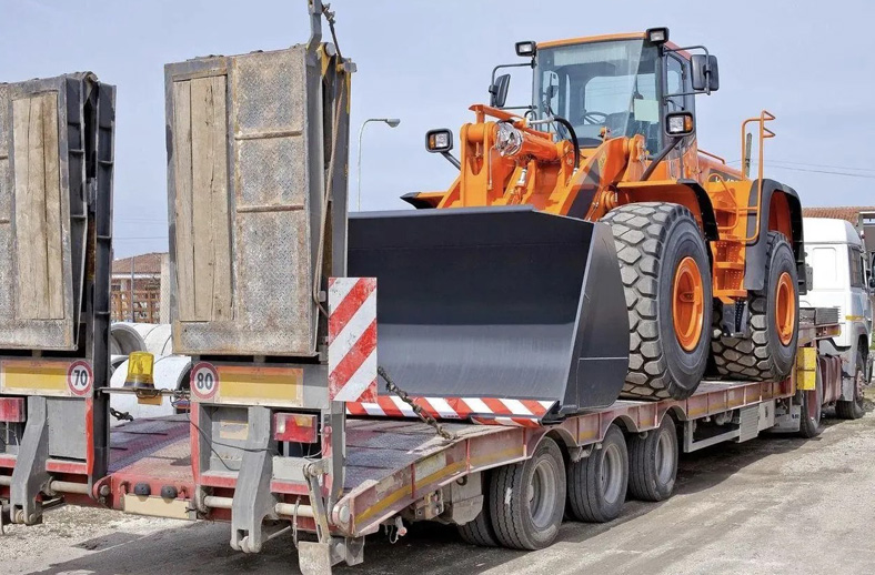 Услуги перевозки грузов раздвижным тралом по России до 120 тонн